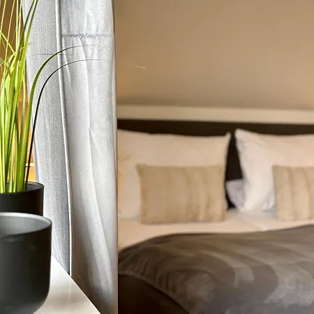 Haus Im Arnikagrund - Ferienwohnung&privatzimmer *